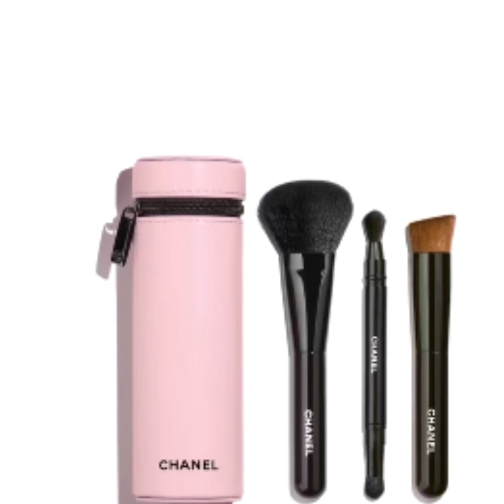 Chanel brush set (limited edition pink)